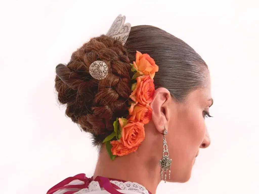 Adornos para el pelo de fallera Adornos para el pelo de fallera
