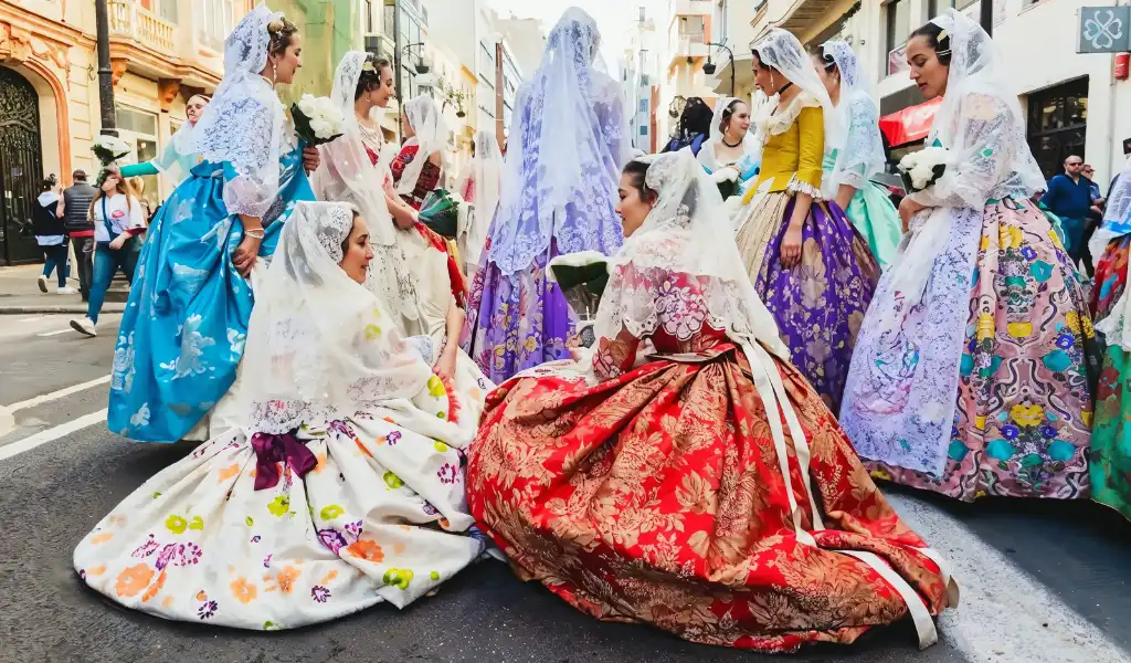Accesorios trajes falleros